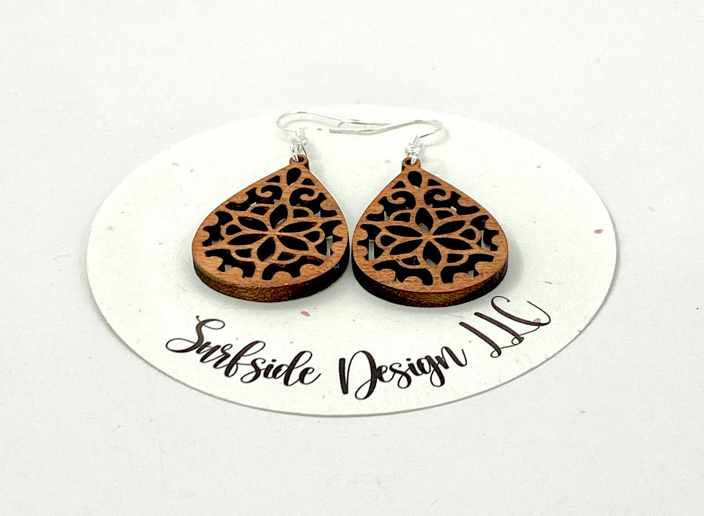 Geometric Cut out Teardrop Earrings