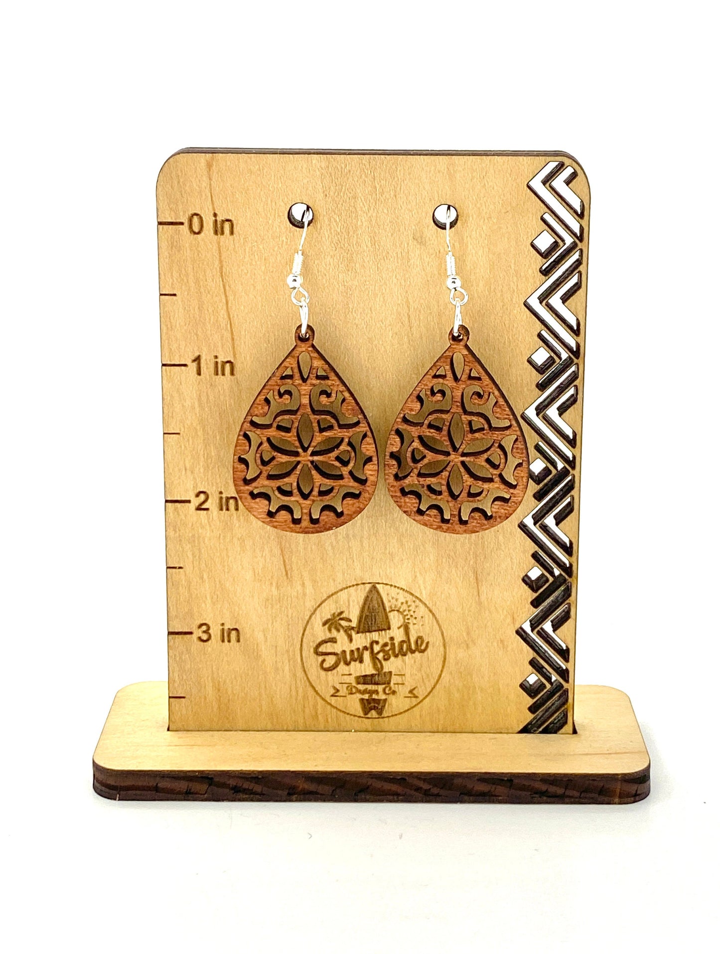 Geometric Cut out Teardrop Earrings