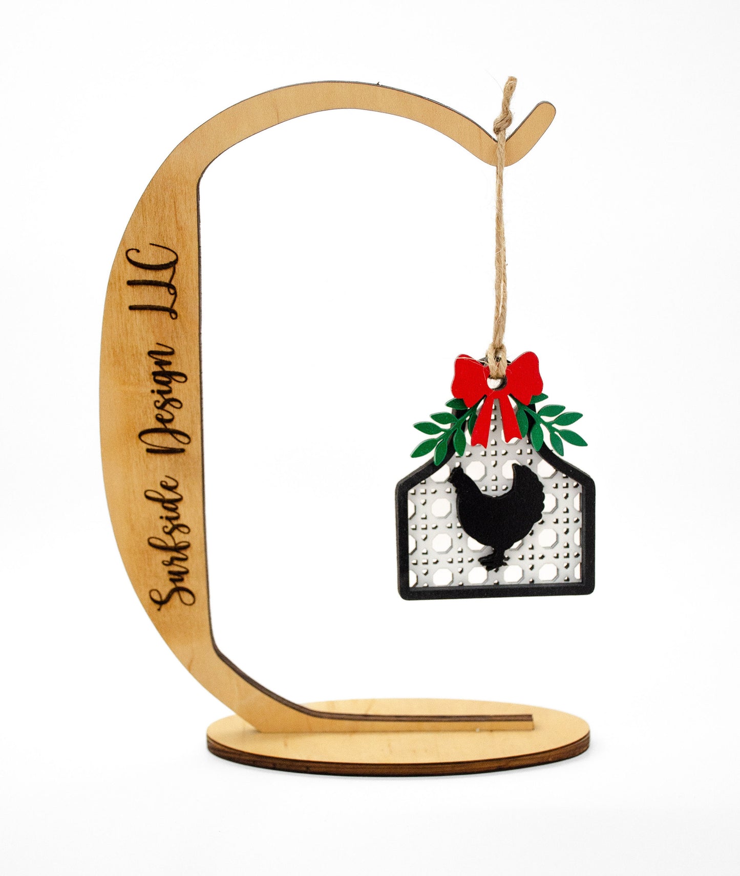 Farm Hen Rattan Ornament